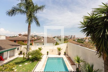 Casa à venda com 690m², 5 quartos e 9 vagas Casa à venda com 690m², 5 quartos e 9 vagasVista