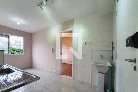 Cozinha / Sala de apartamento à venda com 1 quarto, 27m² em Cambuci, São Paulo