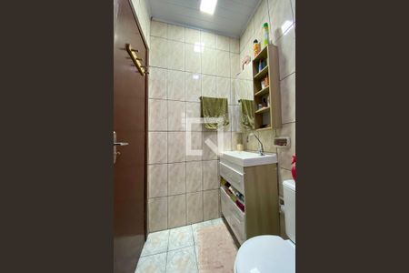 Casa à venda com 132m², 2 quartos e 1 vagaBanheiro