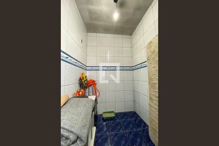 Casa à venda com 132m², 2 quartos e 1 vagaBanheiro