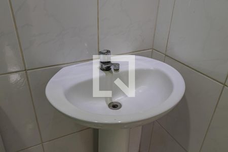 Apartamento à venda com 61m², 2 quartos e 1 vagaDetalhe do Banheiro