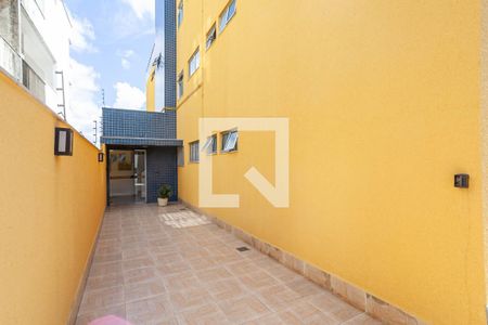 Hall de entrada de apartamento à venda com 3 quartos, 78m² em Palmares, Belo Horizonte