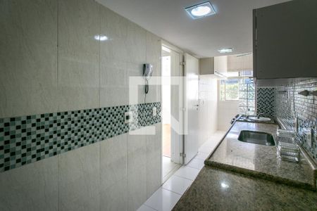 Apartamento para alugar com 92m², 3 quartos e 1 vaga Apartamento para alugar com 92m², 3 quartos e 1 vagaCozinha e Área de Serviço