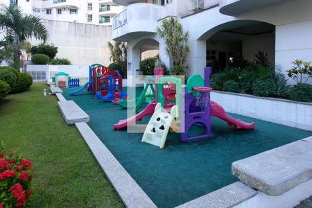 Apartamento para alugar com 92m², 3 quartos e 1 vaga Apartamento para alugar com 92m², 3 quartos e 1 vagaÁrea Comum - Playground