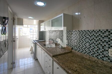 Apartamento para alugar com 92m², 3 quartos e 1 vaga Apartamento para alugar com 92m², 3 quartos e 1 vagaCozinha e Área de Serviço