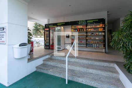 Apartamento para alugar com 92m², 3 quartos e 1 vaga Apartamento para alugar com 92m², 3 quartos e 1 vagaÁrea comum - mercado