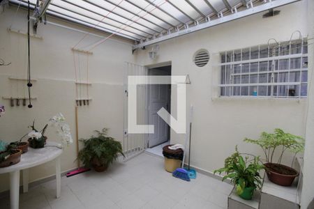 Casa à venda com 90m², 2 quartos e 1 vagaÁrea de Serviço