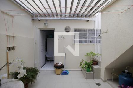 Casa à venda com 90m², 2 quartos e 1 vagaÁrea de Serviço