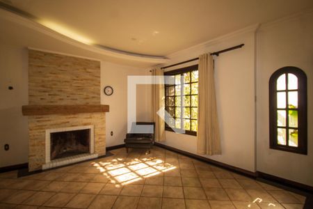 Sala de casa à venda com 3 quartos, 255m² em Medianeira, Porto Alegre