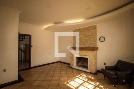 Sala de casa à venda com 3 quartos, 255m² em Medianeira, Porto Alegre