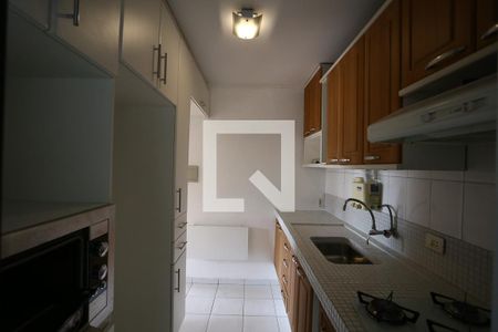 Apartamento para alugar com 70m², 2 quartos e 1 vaga Apartamento para alugar com 70m², 2 quartos e 1 vagaCozinha