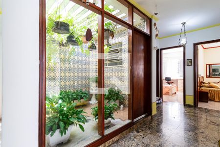 Corredor de casa à venda com 3 quartos, 171m² em Parque Jabaquara, São Paulo