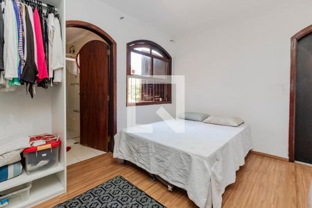 Quarto de casa para alugar com 1 quarto, 50m² em Jardim Aeroporto, São Paulo