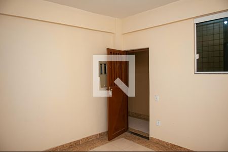 Sala de apartamento para alugar com 1 quarto, 50m² em Taquara, Rio de Janeiro