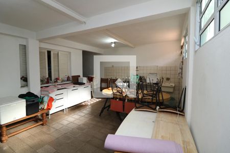 Casa à venda com 210m², 3 quartos e 4 vagasArea gourmet