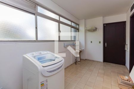 Apartamento à venda com 108m², 3 quartos e 2 vagasLavanderia 