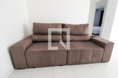 Sala de apartamento para alugar com 2 quartos, 51m² em Jardim Goiás, Goiânia