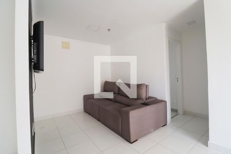 Sala de apartamento para alugar com 2 quartos, 51m² em Jardim Goiás, Goiânia