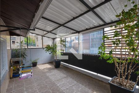 Casa à venda com 130m², 2 quartos e 2 vagasVaranda