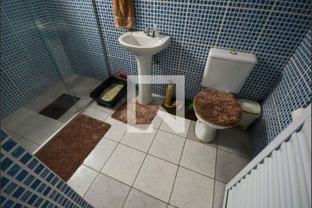 Casa à venda com 130m², 2 quartos e 2 vagasBanheiro Social