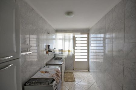 Casa à venda com 130m², 2 quartos e 2 vagasCozinha