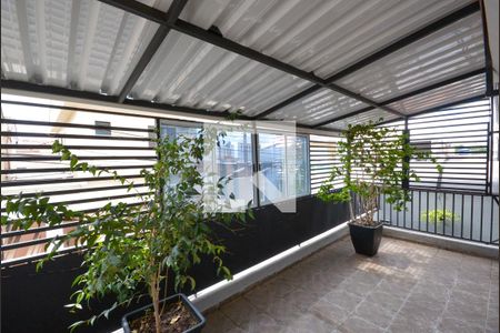 Casa à venda com 130m², 2 quartos e 2 vagasVaranda