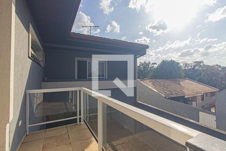 Casa para alugar com 402m², 5 quartos e 4 vagas Casa para alugar com 402m², 5 quartos e 4 vagasSacada do quarto 1