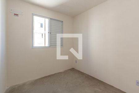 Quarto 1 de apartamento para alugar com 2 quartos, 43m² em Vila Suzana, São Paulo