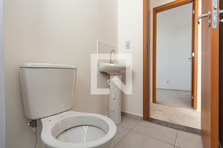 Apartamento para alugar com 43m², 2 quartos e sem vagaBanheiro