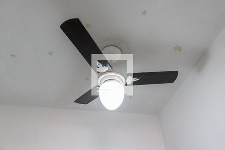 Casa à venda com 105m², 3 quartos e 2 vagasQuarto de serviço