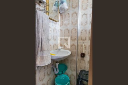 Casa à venda com 105m², 3 quartos e 2 vagasBanheiro de serviço