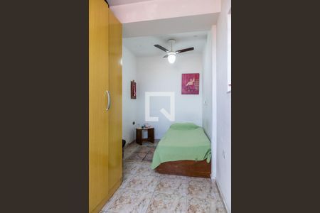 Casa à venda com 105m², 3 quartos e 2 vagasQuarto de serviço