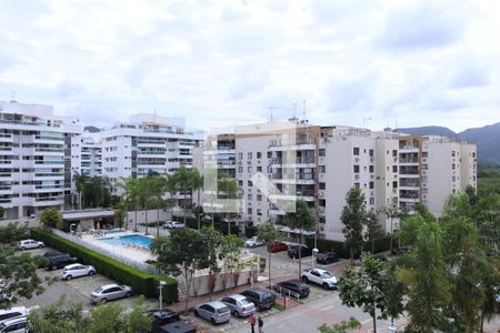 Apartamento à venda com 85m², 3 quartos e 1 vagaVista - Varanda
