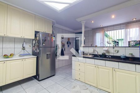 Casa à venda com 850m², 4 quartos e 8 vagasCozinha