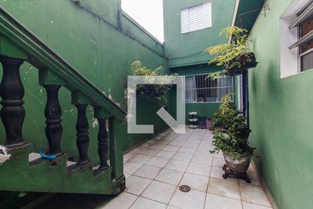 Casa à venda com 850m², 4 quartos e 8 vagasQuintal