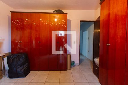 Casa à venda com 850m², 4 quartos e 8 vagasQuarto 2