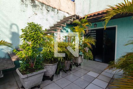 Casa à venda com 850m², 4 quartos e 8 vagasQuintal