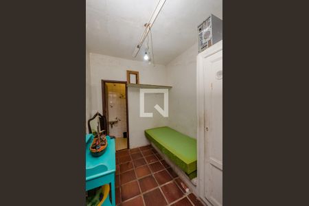 Casa à venda com 180m², 3 quartos e 1 vagaQuarto de Serviço