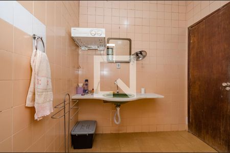 Casa à venda com 180m², 3 quartos e 1 vagaBanheiro Social