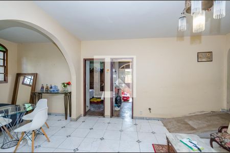 Casa à venda com 180m², 3 quartos e 1 vagaSala 3