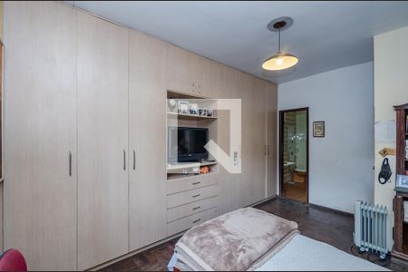 Casa à venda com 180m², 3 quartos e 1 vagaSuíte