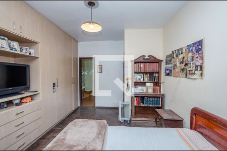 Casa à venda com 180m², 3 quartos e 1 vagaSuíte