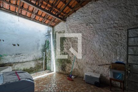 Casa à venda com 180m², 3 quartos e 1 vagaÁrea de Serviço