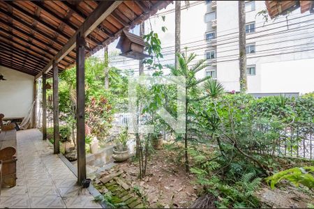 Casa à venda com 180m², 3 quartos e 1 vagaJardim - Entrada