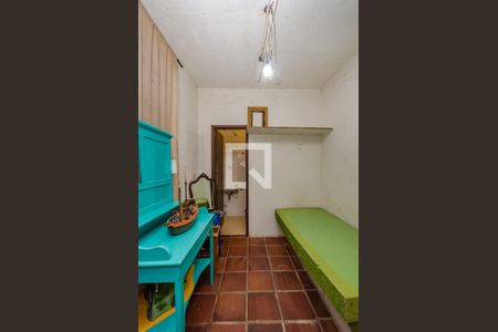 Casa à venda com 180m², 3 quartos e 1 vagaQuarto de Serviço