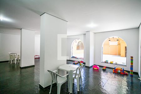 Apartamento à venda com 264m², 4 quartos e 2 vagas Apartamento à venda com 264m², 4 quartos e 2 vagasBrinquedoteca