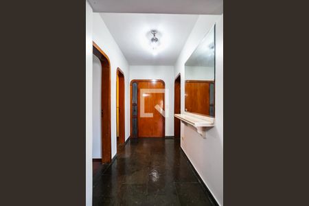 Apartamento à venda com 264m², 4 quartos e 2 vagas Apartamento à venda com 264m², 4 quartos e 2 vagasHall de Entrada