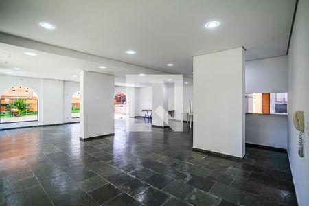 Apartamento à venda com 264m², 4 quartos e 2 vagas Apartamento à venda com 264m², 4 quartos e 2 vagasÁrea comum - Salão de festas