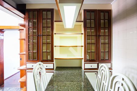 Apartamento à venda com 264m², 4 quartos e 2 vagas Apartamento à venda com 264m², 4 quartos e 2 vagasCopa