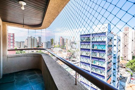 Apartamento à venda com 264m², 4 quartos e 2 vagas Apartamento à venda com 264m², 4 quartos e 2 vagasVaranda da Sala